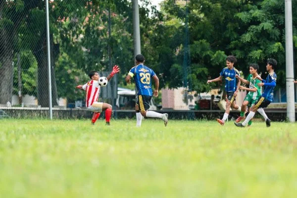 football pressing tactic